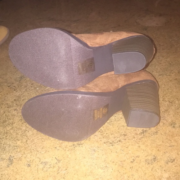 Never worn - Picture 3 of 3